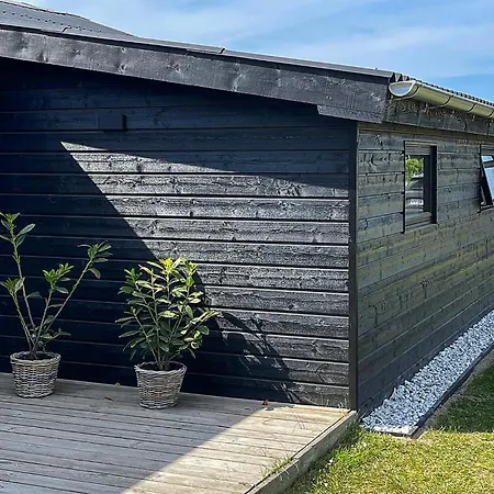 2 Bedroom In