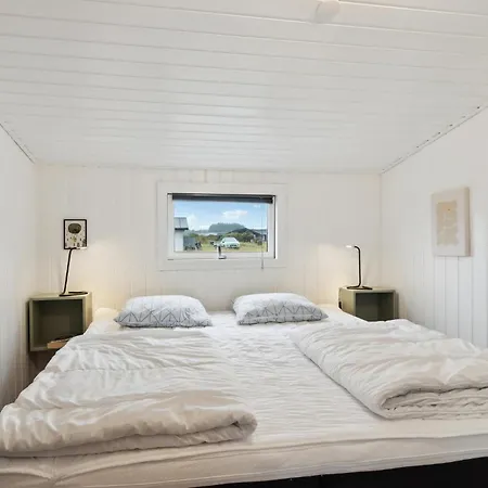 Дом отдыха 2 Bedroom In *